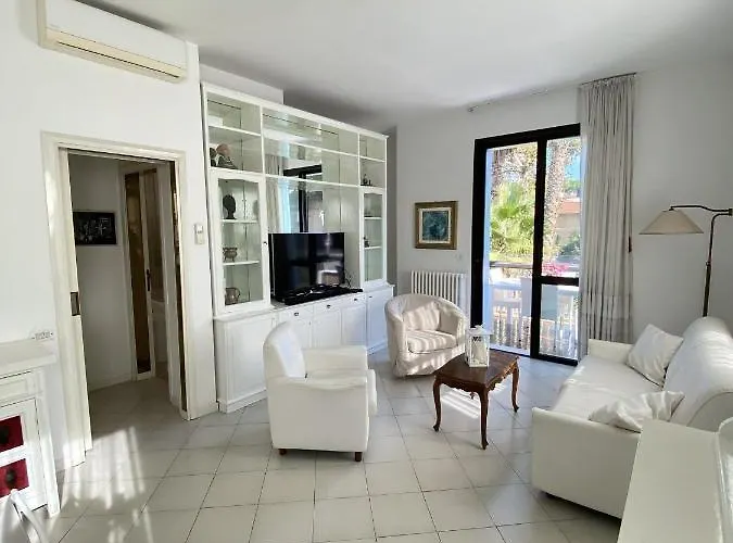 Trieste-flexrent Immobiliare Abissinia Lägenhet Riccione