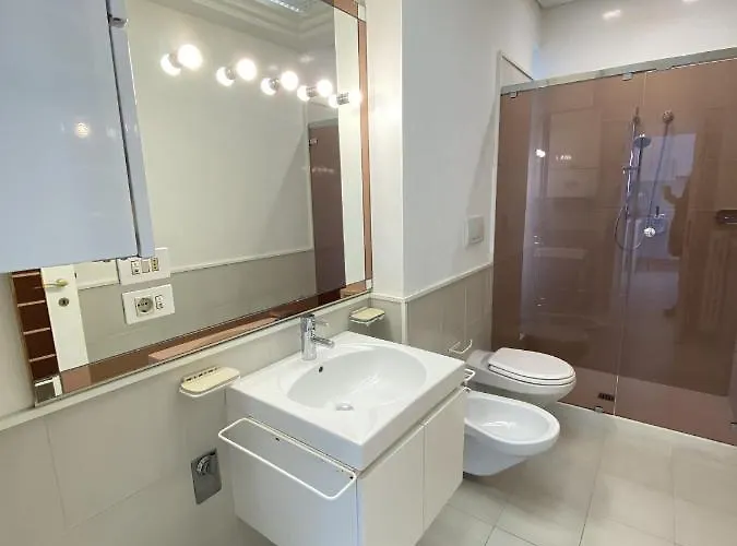 Trieste-flexrent Immobiliare Abissinia *