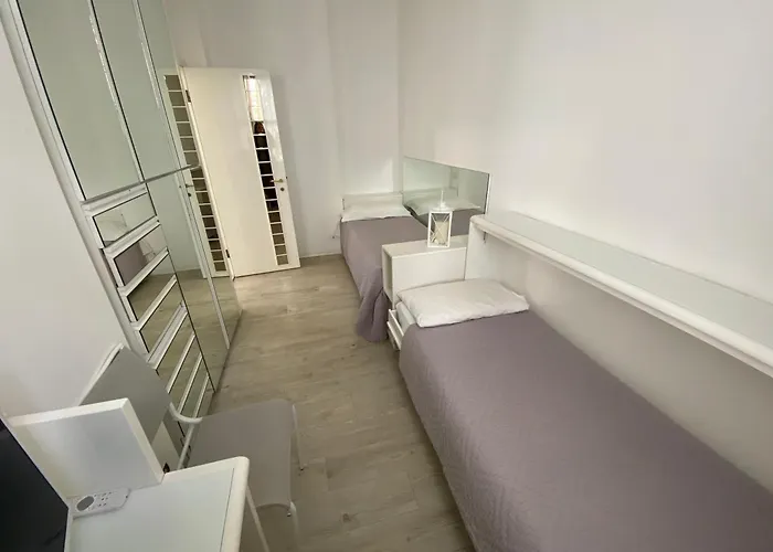 Trieste-flexrent Immobiliare Abissinia דירה