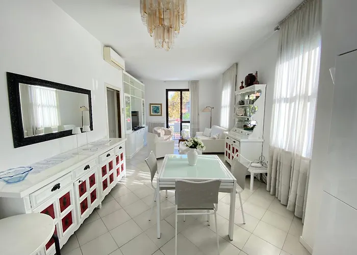 Trieste-flexrent Immobiliare Abissinia *