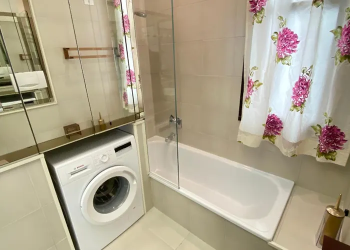 Trieste-flexrent Immobiliare Abissinia Apartment *